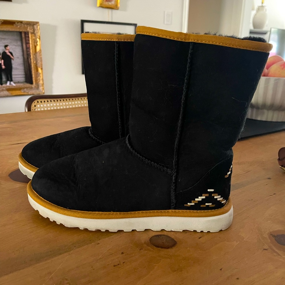 Ugg Classic Black Suede Rustic Weave 8